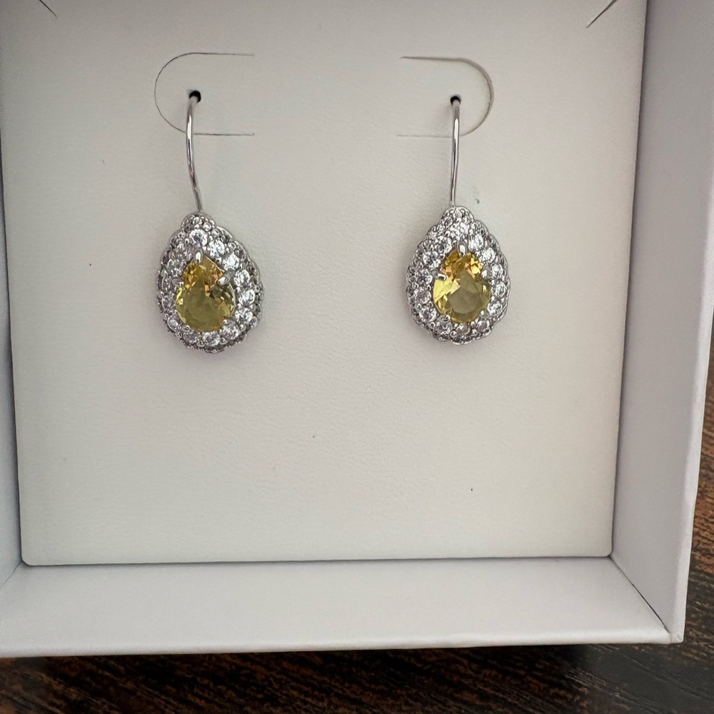 Lab created citrine and rhodium plated teardrop earrings - Bomb Party BNWT